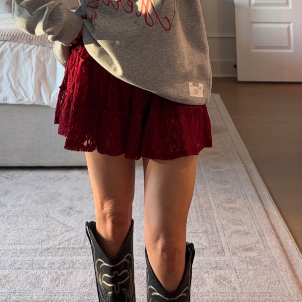 Womens Lace mini skort